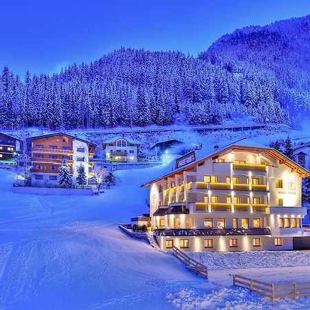 Hotel Palin Ischgl Buitenkant foto